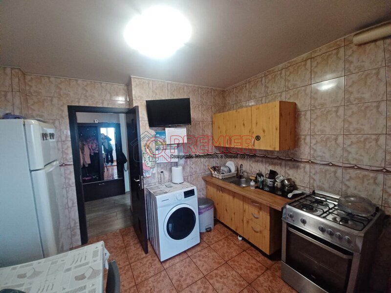 Metrou Piata Sudului, Sos. Oltenitei, 3 camere, disponibil imediat.