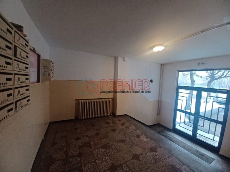 Metrou Piata Sudului, Sos. Oltenitei, 3 camere, disponibil imediat.